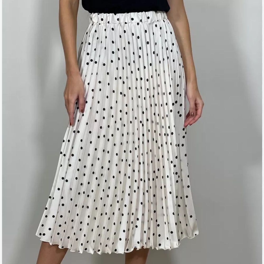 Vintage Pleated Midi Skirt Sz Medium Polka Dot Modest Cottagecore Classic Retro